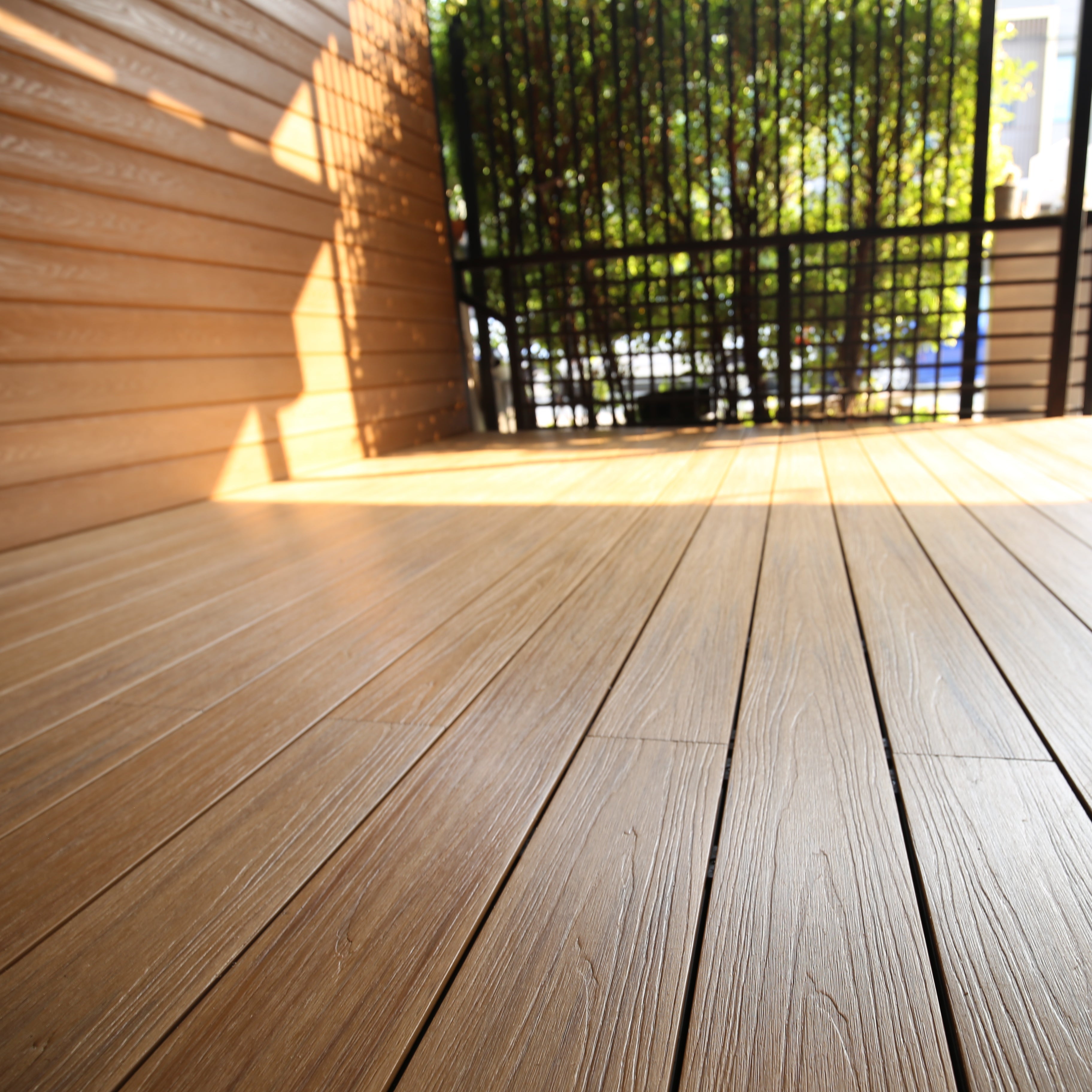 Decking (พื้น)